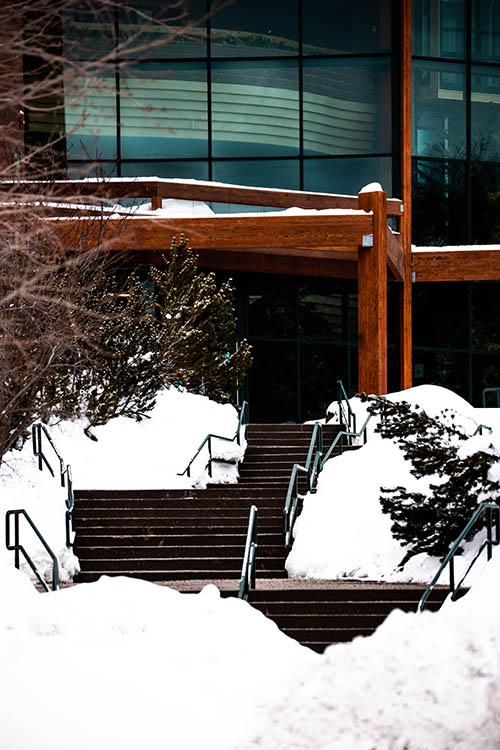 Prepare for winter weather and campus closures